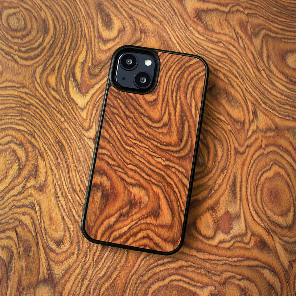 Nutmeg-root-Wood-iPhone-Case-2